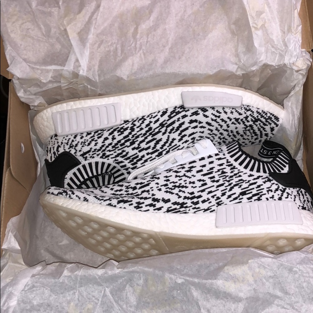 Adidas NMD R1 PK